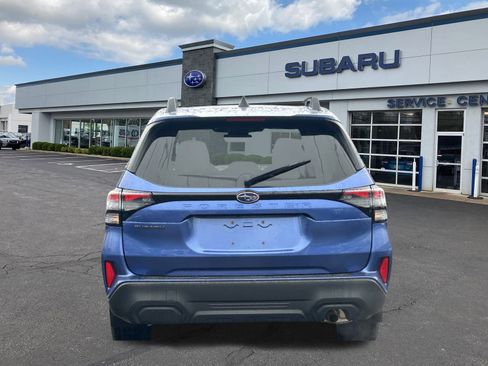 Used 2026 Subaru Forester Premium image 6