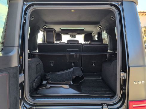 Used 2021 Mercedes-Benz G 63 AMG 4MATIC w/ G Manufaktur Interior Package image 26