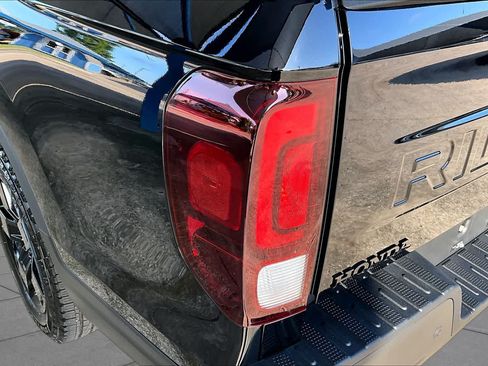 Certified 2026 Honda Ridgeline Black Edition image 29