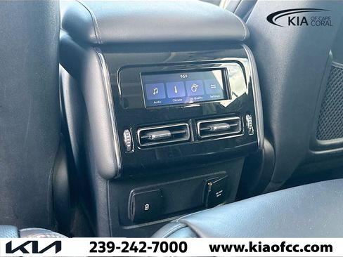 Used 2025 Lincoln Aviator Reserve image 20