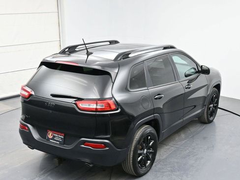 Used 2014 Jeep Cherokee Altitude w/ Comfort/Convenience Group image 26