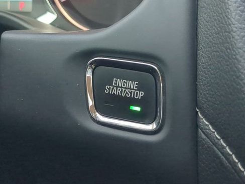 Used 2023 GMC Acadia SLE w/ Driver Convenience Package image 27