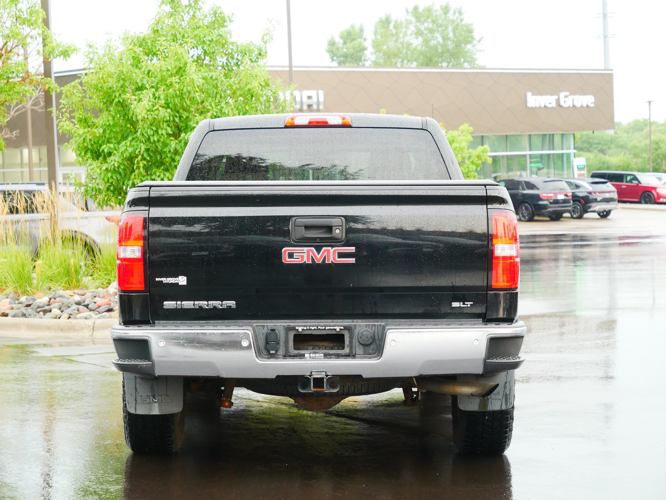 Used 2014 GMC Sierra 1500 SLT w/ SLT Preferred Package AWD/4WD image 7