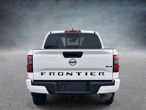 New 2026 Nissan Frontier SV w/ SV Convenience Package image 3