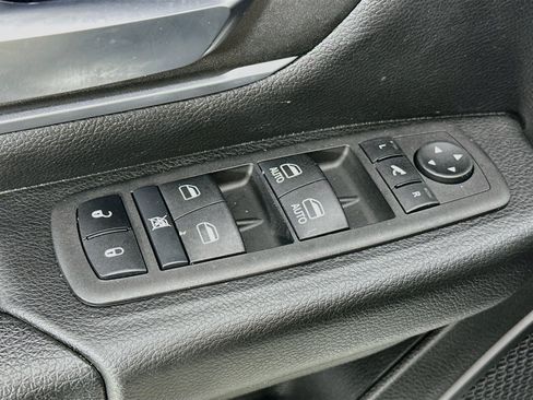 Used 2023 RAM 1500 Big Horn RWD image 17