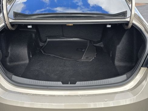 Used 2022 Chevrolet Malibu LT w/ Sport Edition image 14