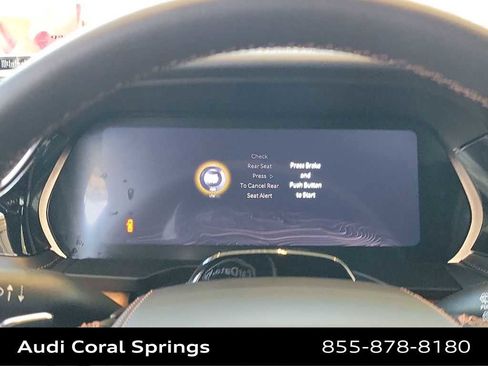 Used 2025 Jeep Grand Cherokee Summit AWD/4WD image 18
