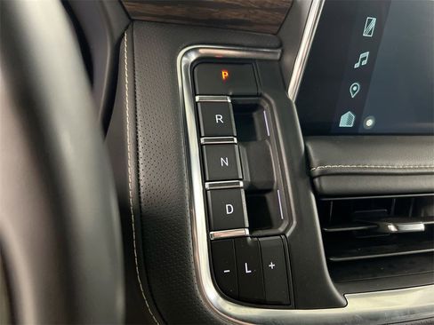 Certified 2024 Chevrolet Tahoe Premier image 18