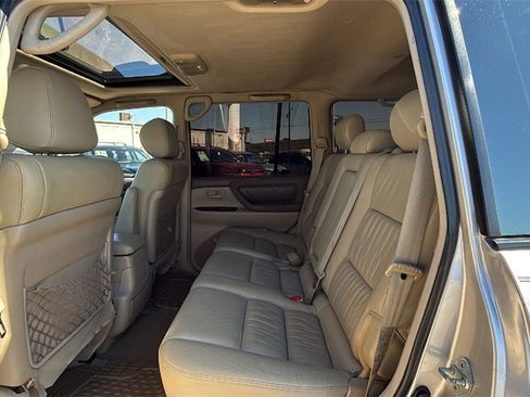 Used 1999 Toyota Land Cruiser image 18