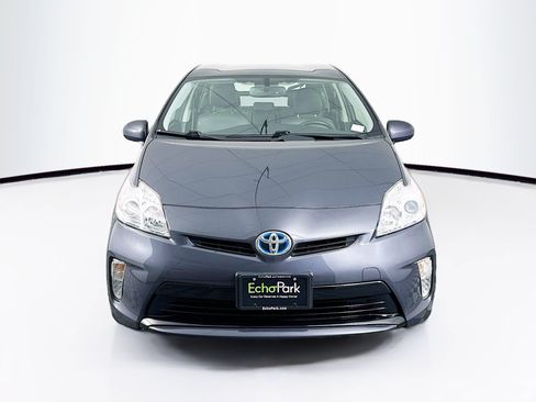 Used 2013 Toyota Prius Four FWD image 2