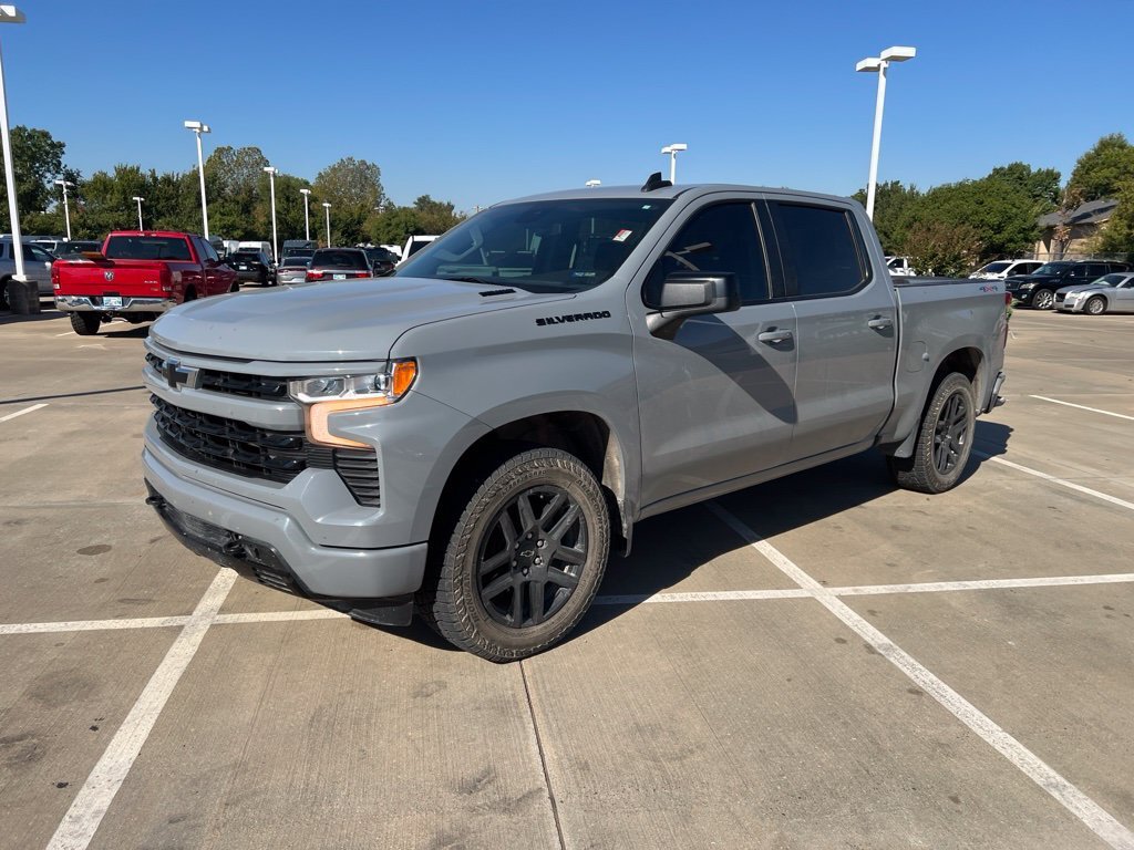 Used 2024 Chevrolet Silverado 1500 RST w/ Convenience Package II AWD/4WD image 1