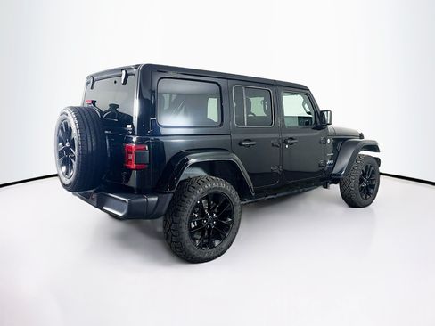 Used 2024 Jeep Wrangler Unlimited Sahara AWD/4WD image 9