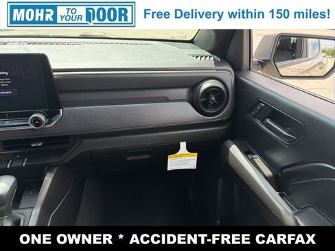 Used 2024 Chevrolet Colorado W/T RWD image 23