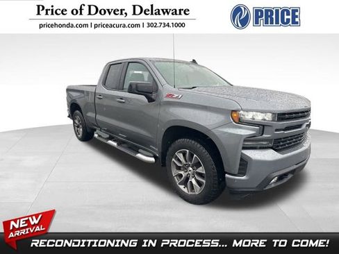 Used 2019 Chevrolet Silverado 1500 RST image 1