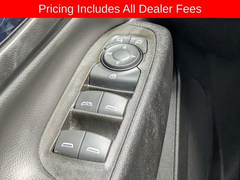 Used 2023 Chevrolet Equinox LT FWD image 25