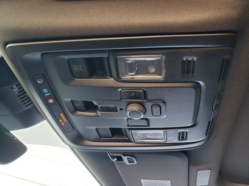 New 2025 Chevrolet Tahoe Premier image 26