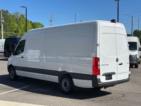 New 2025 Mercedes-Benz Sprinter 2500 image 8