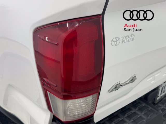 Used 2018 Toyota Tacoma SR AWD/4WD image 8