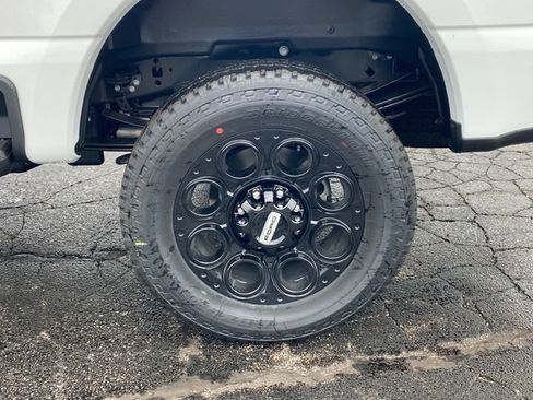 New 2026 Ford F250 XLT w/ XLT Premium Package AWD/4WD image 15