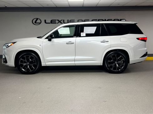 New 2026 Lexus TX 500h 500h F SPORT Performance Premi image 4