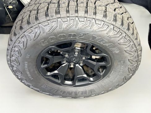 Used 2021 RAM 1500 TRX w/ TRX Level 2 Equipment Group AWD/4WD image 31