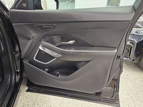 Used 2020 Jaguar E-PACE SE image 28