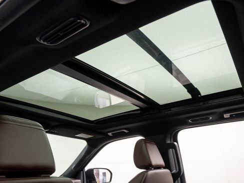 Used 2024 Ford Expedition Max Limited image 17