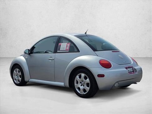 Used 2002 Volkswagen Beetle GLX FWD image 3
