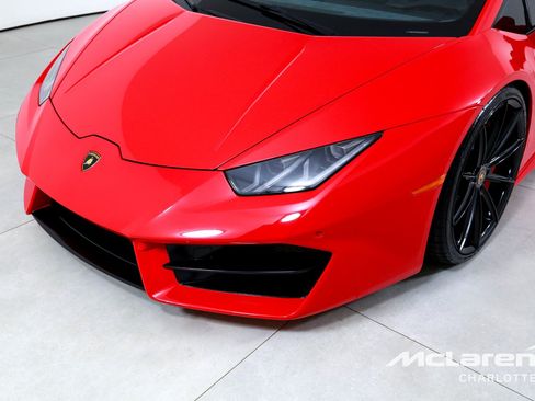 Used 2016 Lamborghini Huracan LP 580-2 RWD image 31