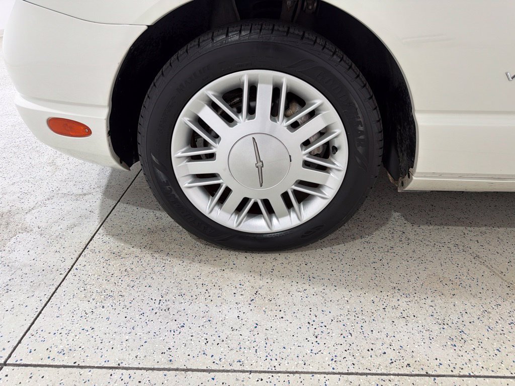Used 2003 Ford Thunderbird RWD image 20