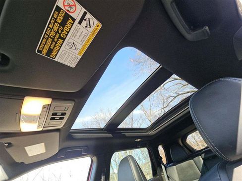 Used 2022 Mitsubishi Outlander SE AWD/4WD image 9