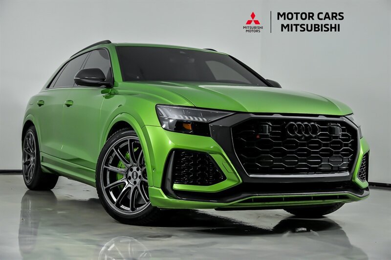 Used 2022 Audi RS Q8 AWD/4WD image 1