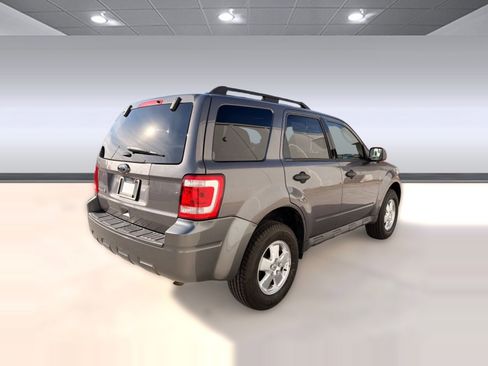 Used 2012 Ford Escape XLT image 9