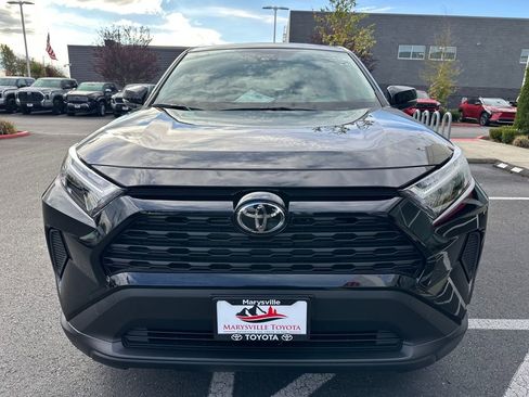 New 2025 Toyota RAV4 LE image 8