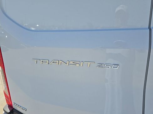 New 2025 Ford Transit 250 148 Medium Roof w/ Load Area Protection Package image 9