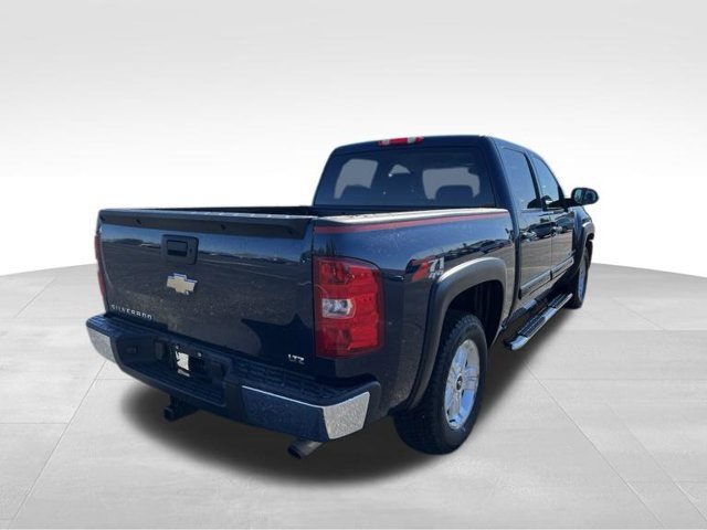 Used 2008 Chevrolet Silverado 1500 LTZ w/ Suspension Package, Off-Road AWD/4WD image 5