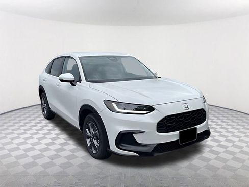 New 2026 Honda HR-V LX image 9