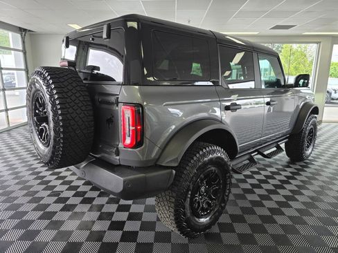 Used 2024 Ford Bronco Wildtrak AWD/4WD image 3