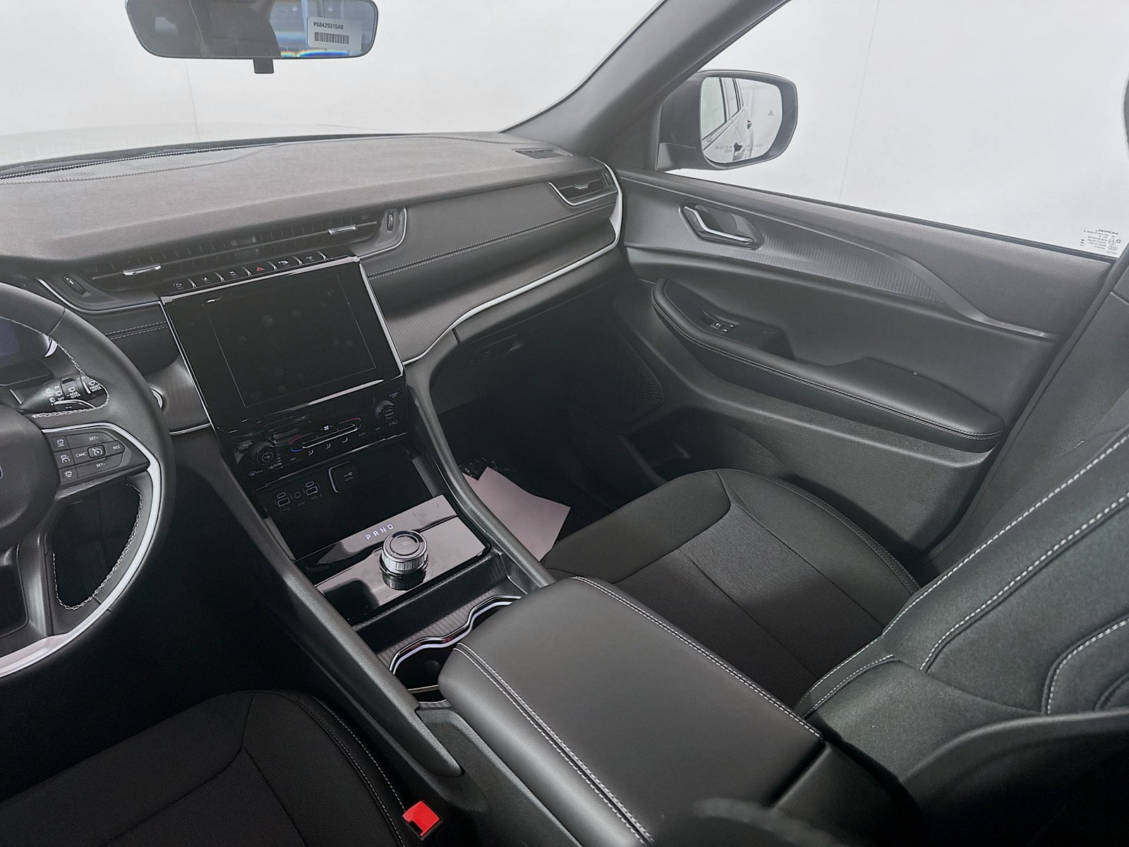 New 2026 Jeep Grand Cherokee Laredo AWD/4WD image 22