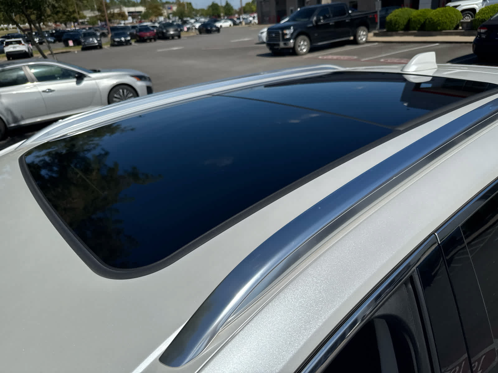 Used 2024 Buick Envision Avenir AWD/4WD image 7