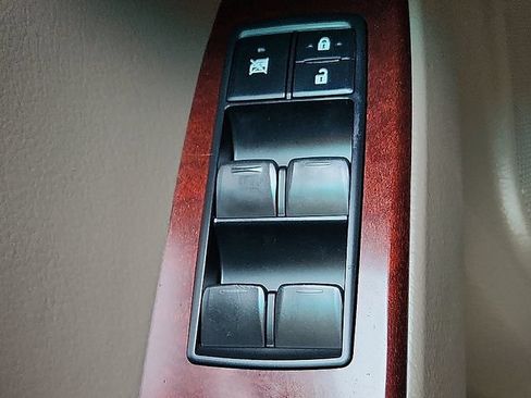 Used 2018 Lexus GX 460 Premium w/ Premium Package AWD/4WD image 22