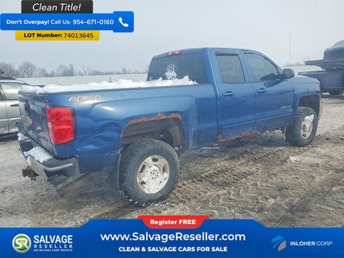 Used 2015 Chevrolet Silverado 2500 LT w/ LT Convenience Package image 4