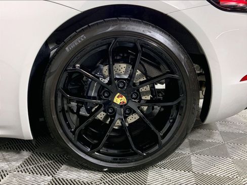 Used 2024 Porsche 718 Boxster RWD image 28