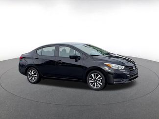 Used 2025 Nissan Versa SV FWD video 2