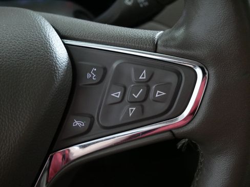 Used 2018 Chevrolet Cruze Premier image 28