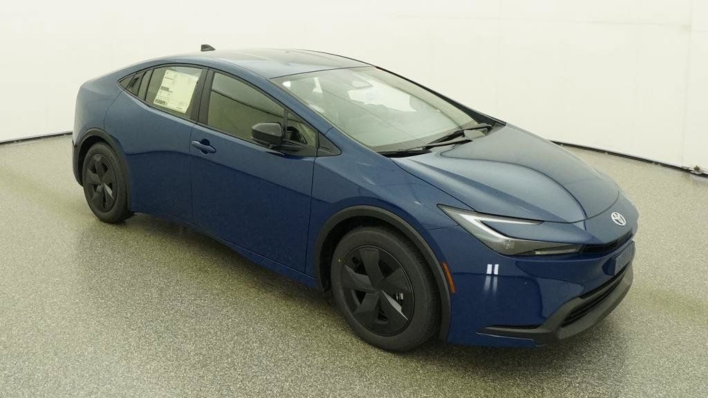 New 2027 Toyota Prius LE FWD image 16