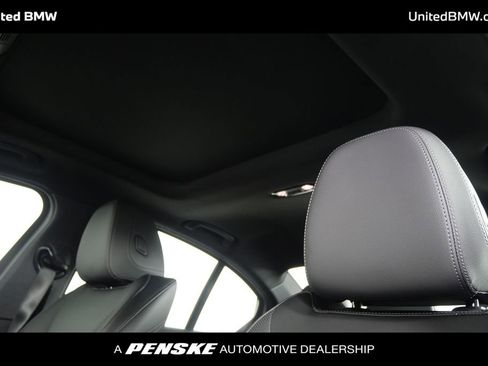 Used 2025 BMW 330i xDrive Sedan w/ Convenience Package image 11