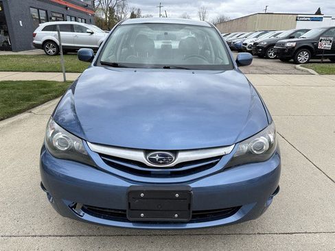 Used 2010 Subaru Impreza 2.5i image 2