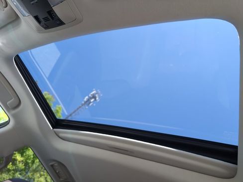 Used 2016 Lexus GX 460 w/ Premium Package image 16