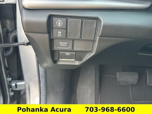 Used 2024 Acura RDX SH-AWD image 22